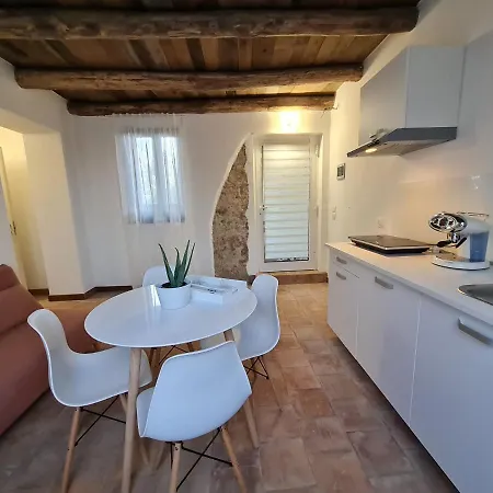 Apartment Simonacastello - Nel Borgo Forino