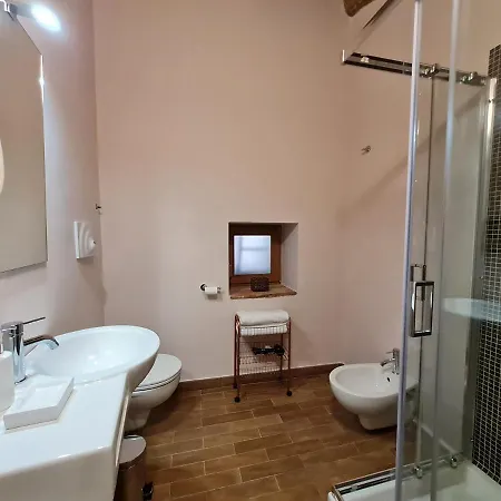 Simonacastello - Nel Borgo Forino